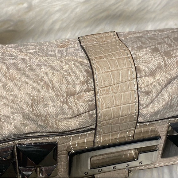 Guess Beige Logo Purse and Wallet Matching Set Size Small - Picture 10 of 17